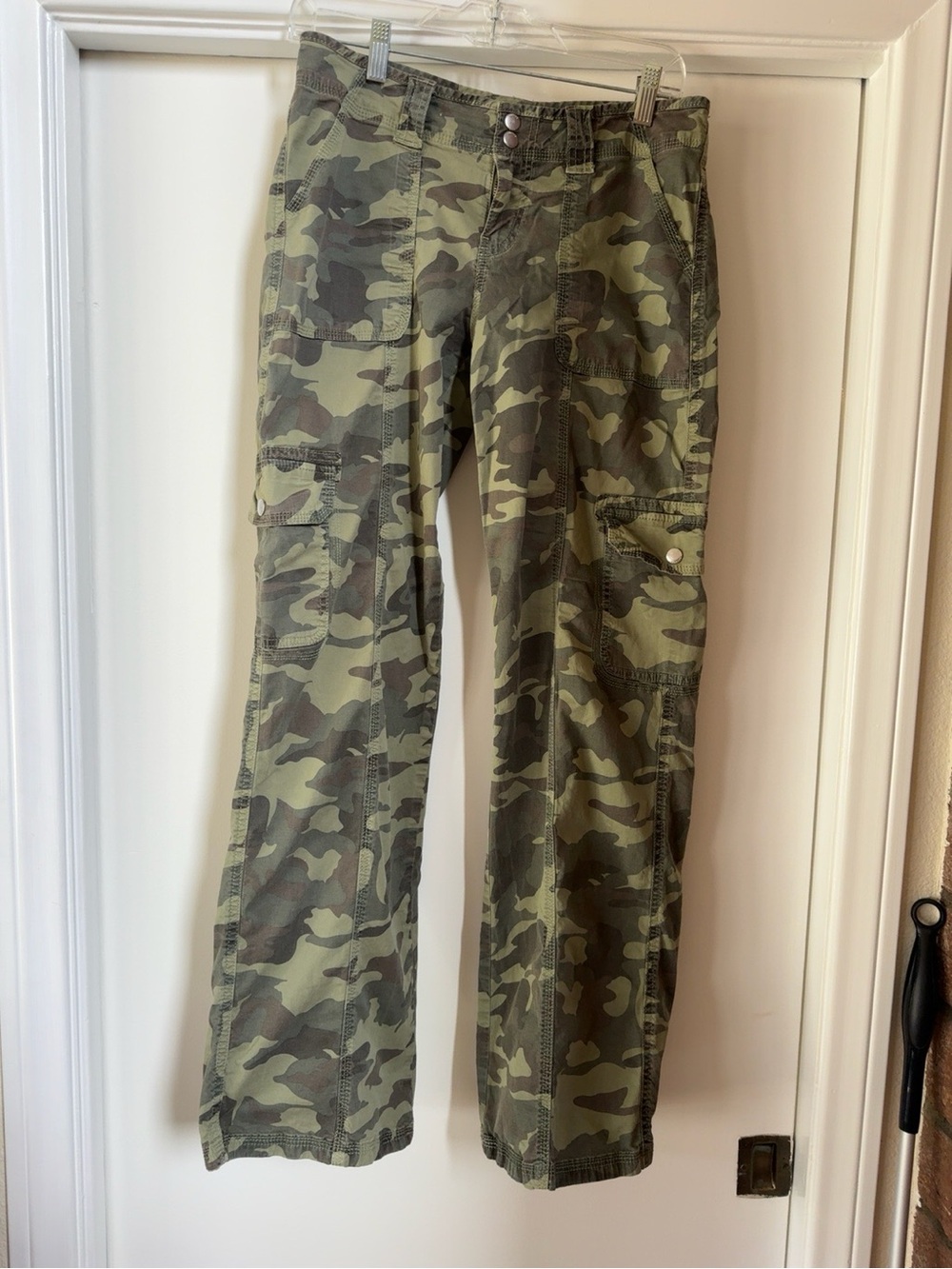 Garage Camo Cargo Pants Size 5 High Rise Y2K Wide Leg